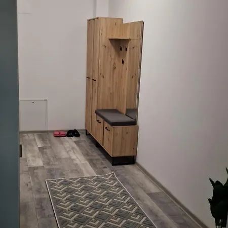 Apartment Miru *